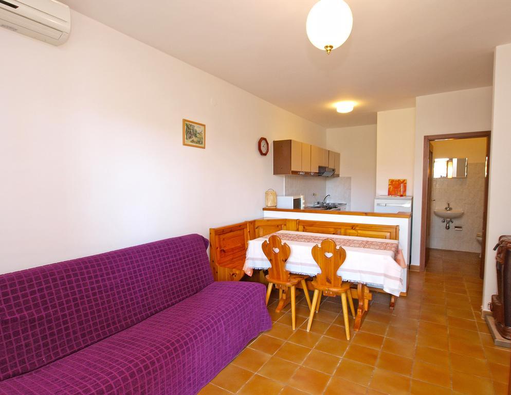 Apartments Ana 920 Fažana Buitenkant foto